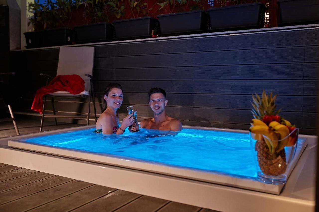 Hospitality Hotel Палермо Экстерьер фото