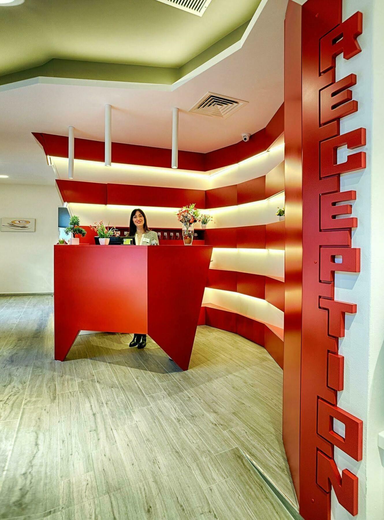 Hospitality Hotel Палермо Экстерьер фото